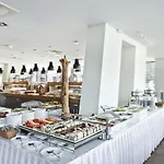 VacationClub - Marine Hotel***** Apartment 221